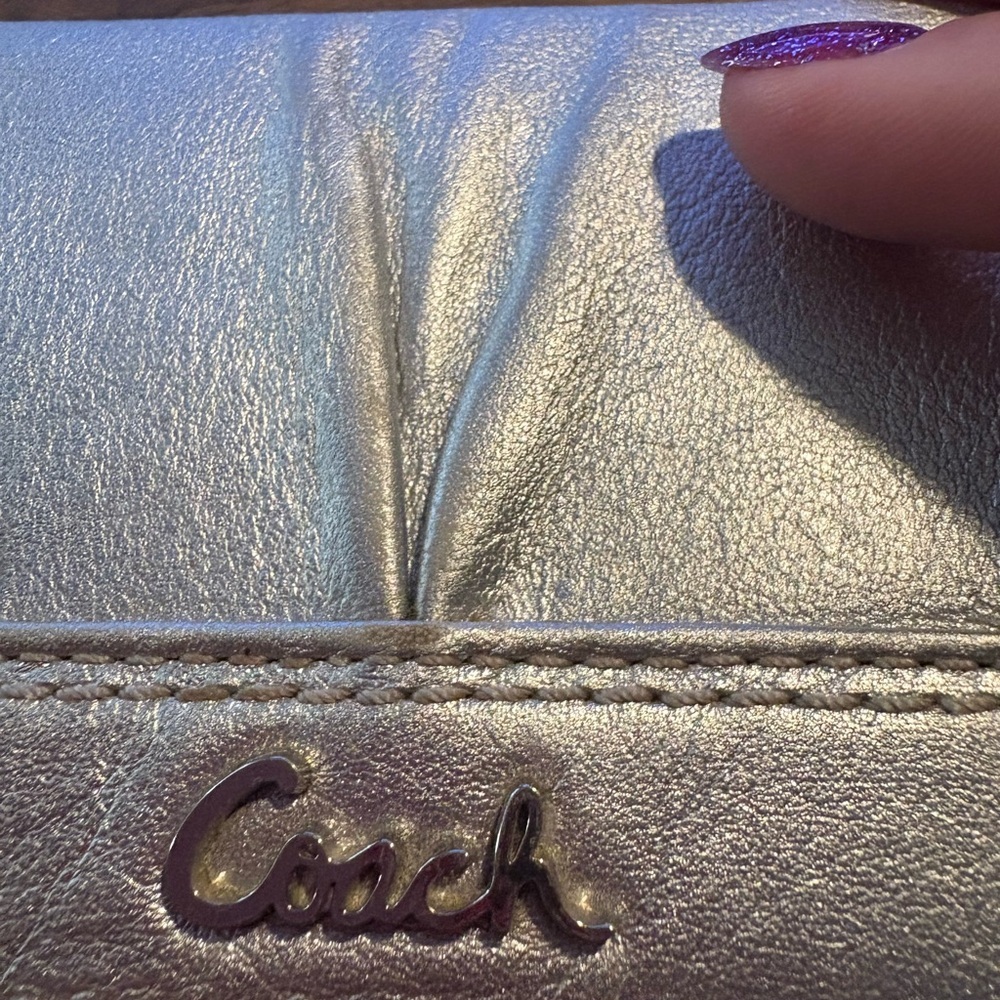 Coach Y2K silver metallic vintage wallet tri fold pink liner - Picture 13 of 13